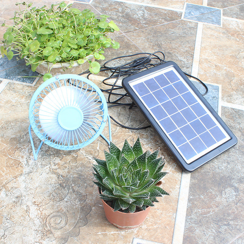 Unisex portable solar USB charger with long connection cable and highly efficient photovoltaic cells Stornfield