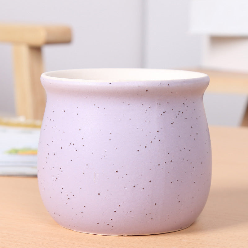 Minimalist Ceramic Planter Stornfeild