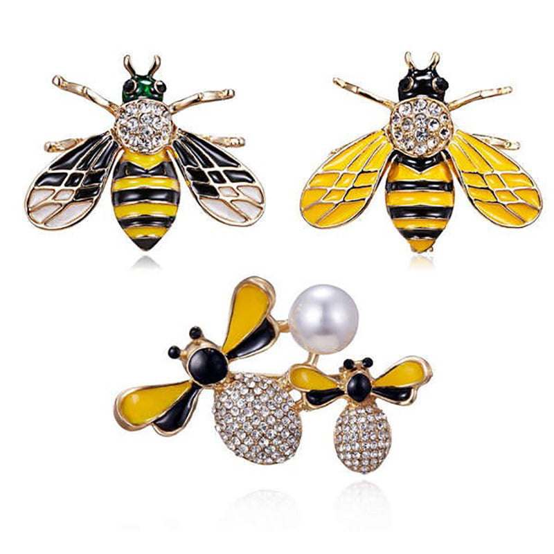 Decorative Bee-Inspired Brooch Stornfield