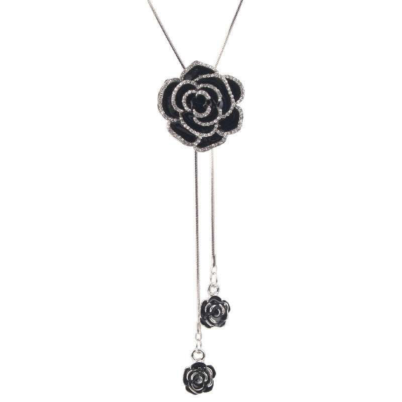 Floral Pendant Necklace Stornfield