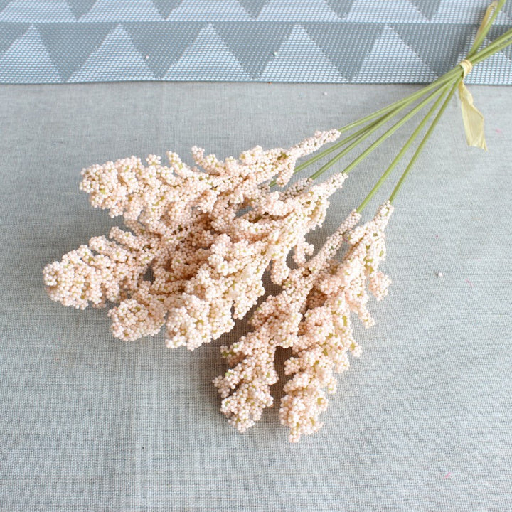 Realistic Decorative Dried Floral Bouquet