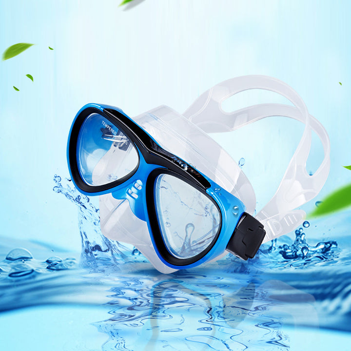 Diving mask with elastic adjustment and anti-fog technology Stornfield