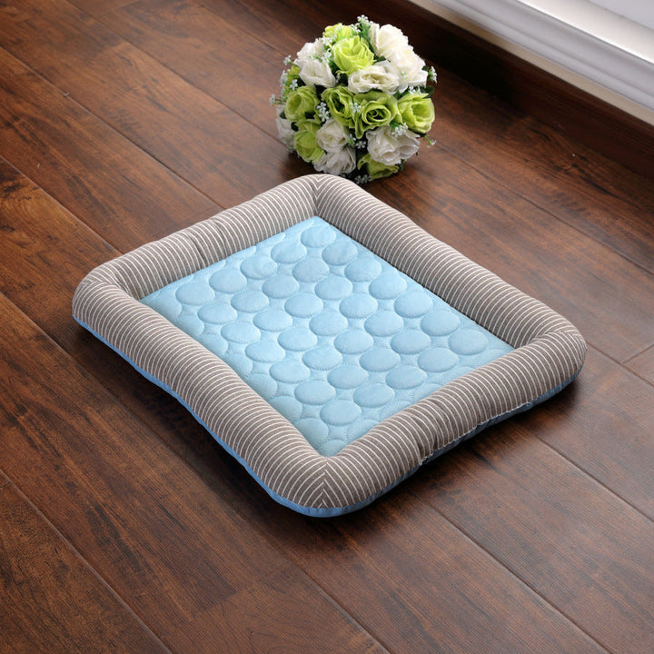 Cooling Pad Bed with Ice Silk Material | Stornfield