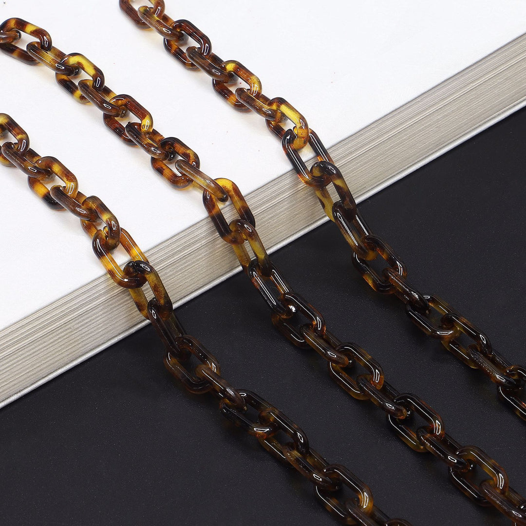 Chunky Resin Eyewear Chain Stornfield