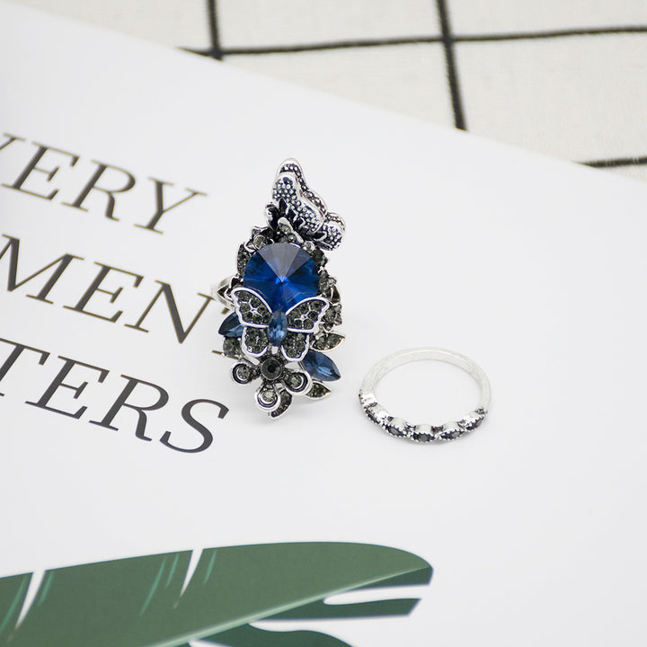 Elegant Leaf-Designed Adjustable Ring Stornfield