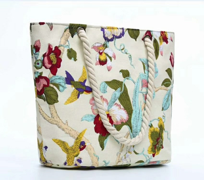Fashionable and Large Beach Bag Made of Durable Material Stornfield