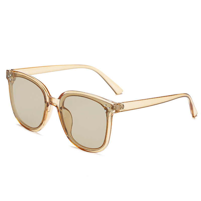 Women’s sunglasses in elegant design with high-quality UV protection lenses Stornfield