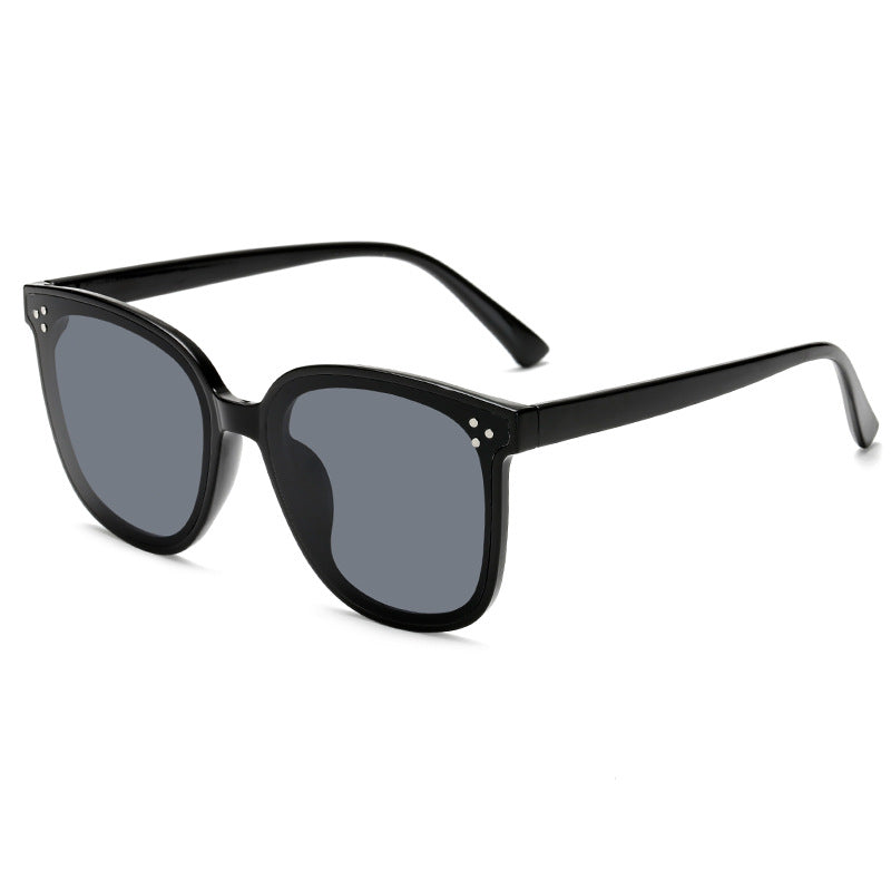 Women’s sunglasses in elegant design with high-quality UV protection lenses Stornfield