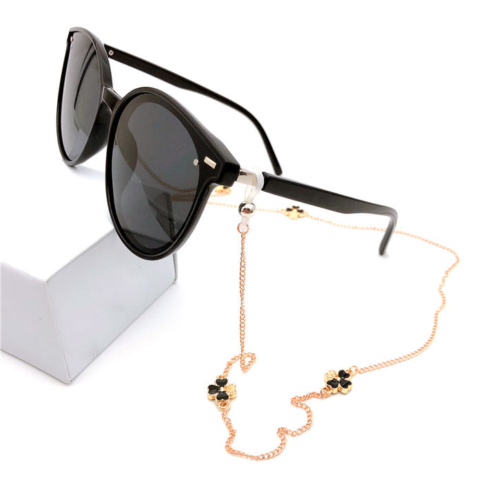 Elegant Floral Charm Eyewear Chain Stornfield