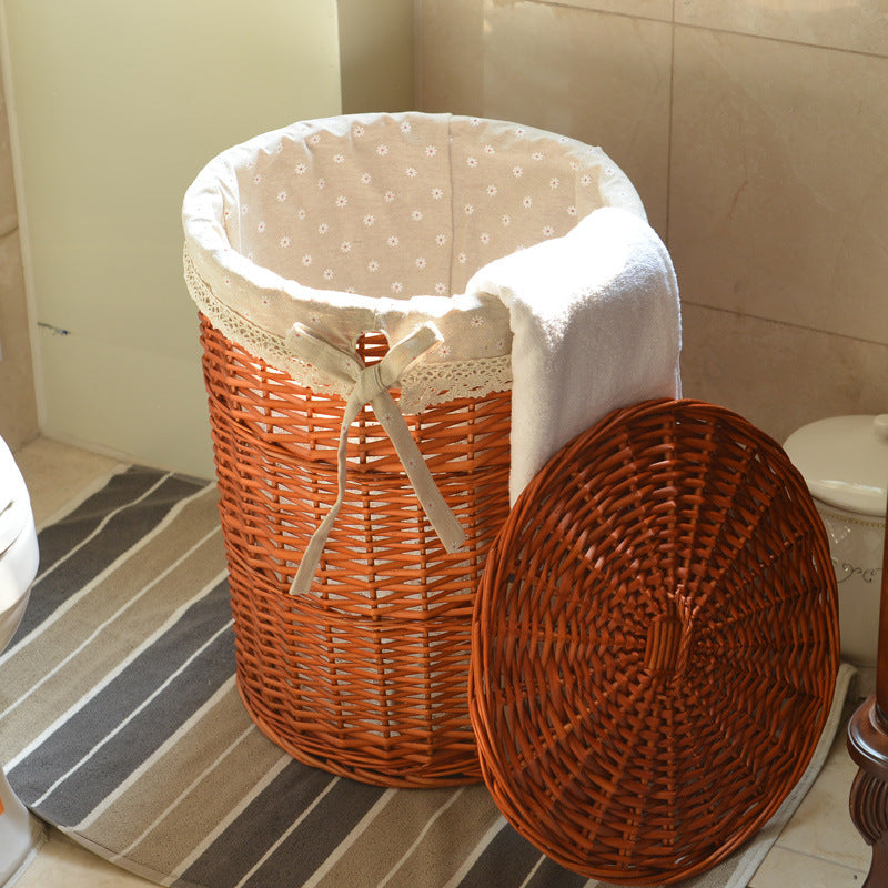 Women's laundry basket with decorative fabric lining and practical carrying handle Stornfield