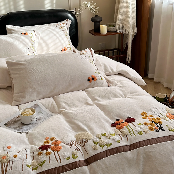 Milk fiber fleece bedding set with towel embroidery