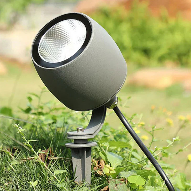Efficient LED garden lamp for stylish outdoor lighting | Stornfield