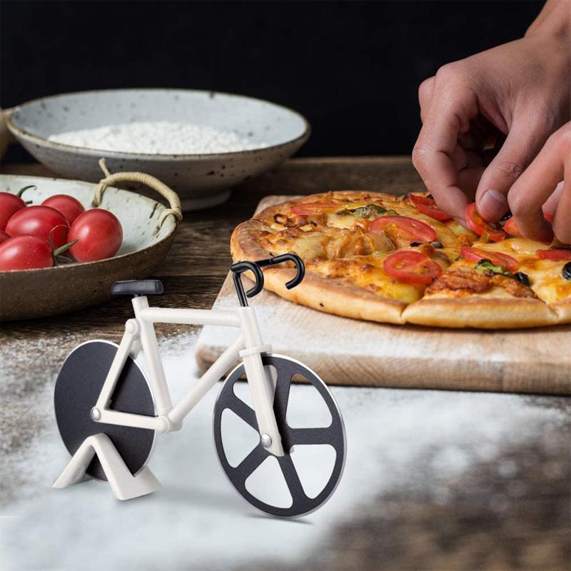 Bicycle Wheel Roller Pizza Cutter | Stornfield