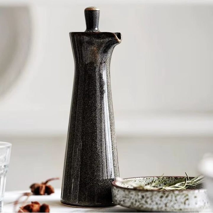 LuxeFlow – Ceramic Jug with Elegant Scandinavian Style | Stornfield