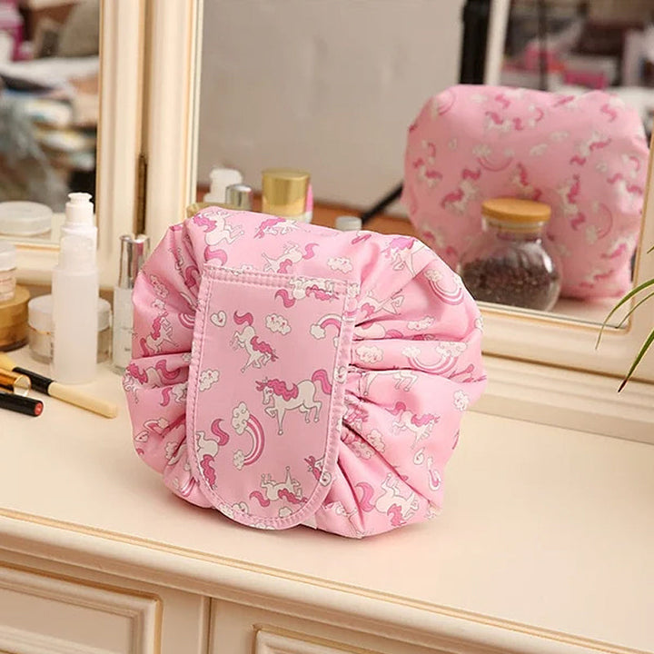 Magical cosmetic bag | Stornfield