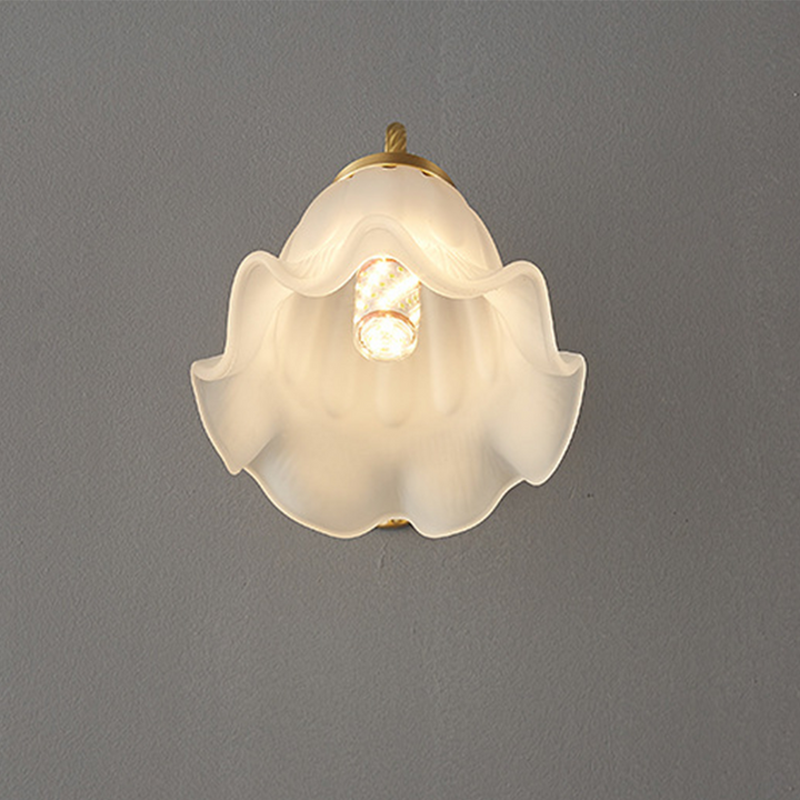 VintageGlow – Retro Glass Wall Light for Atmosphere | Stornfield
