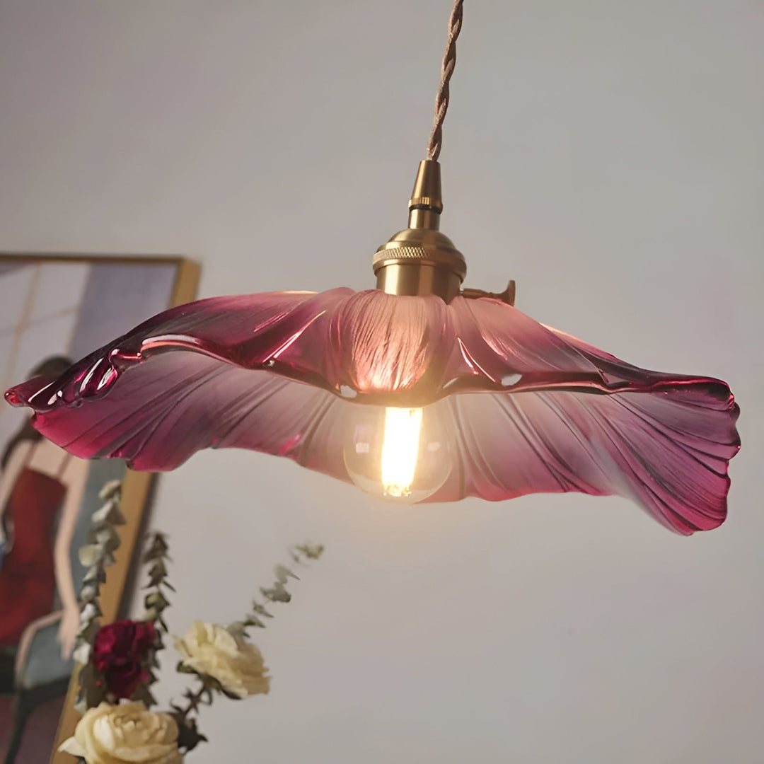 Hanging lamp with floral motif – Warm light & stylish design | For your home | Stornfield