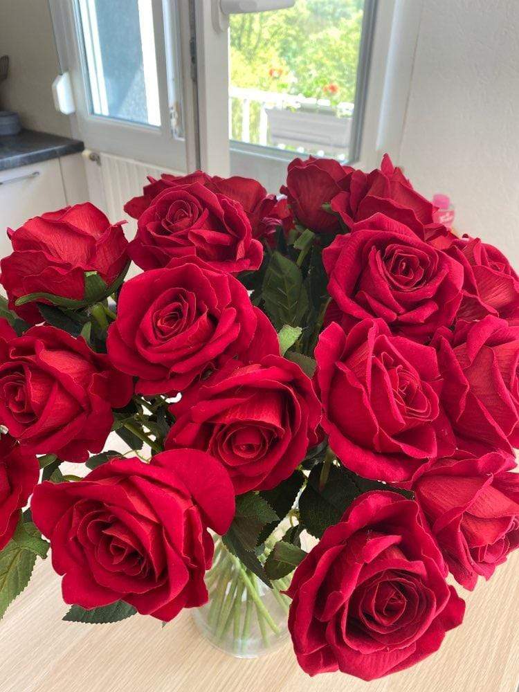 10 Stornfield silk roses