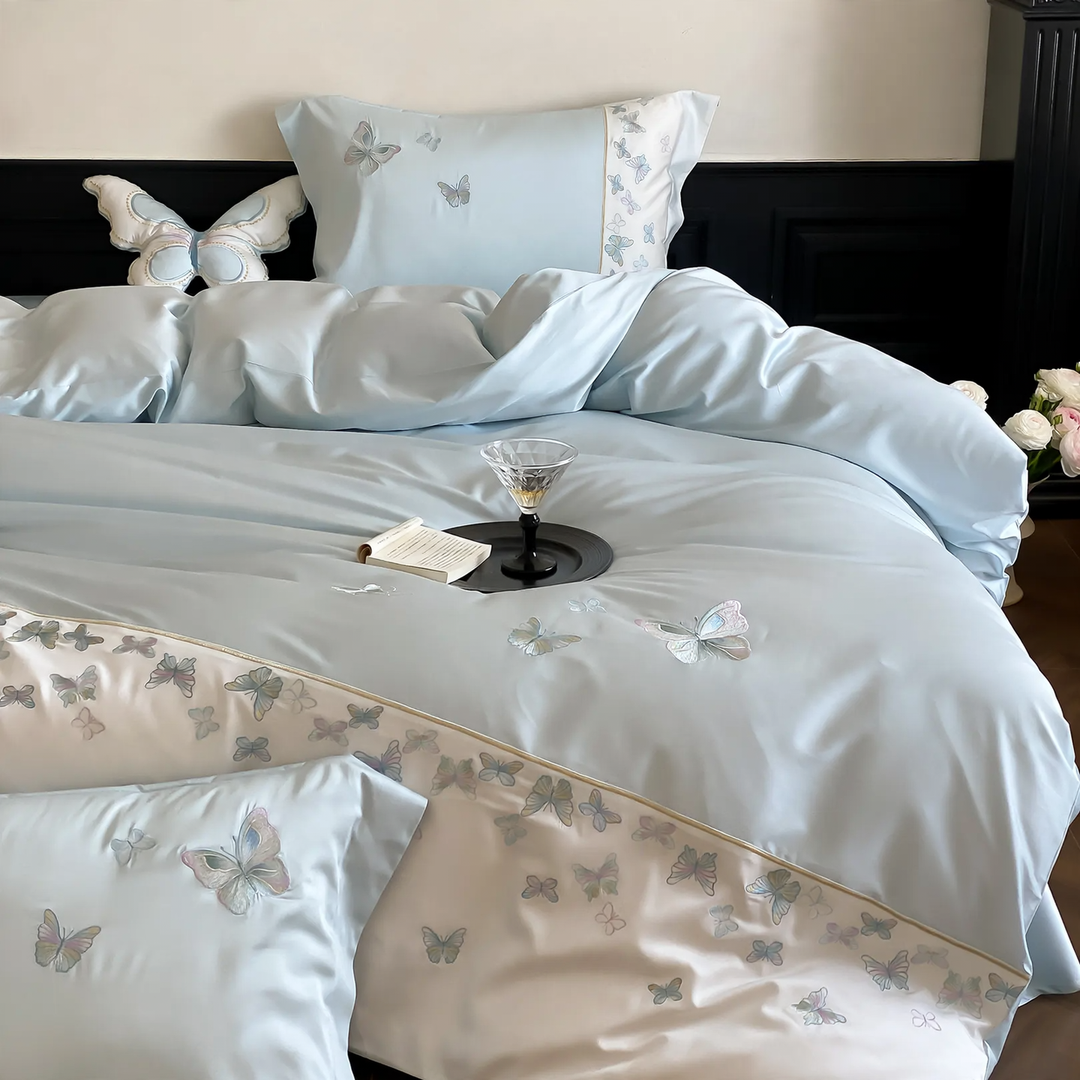 Cotton bedding set with butterfly pattern