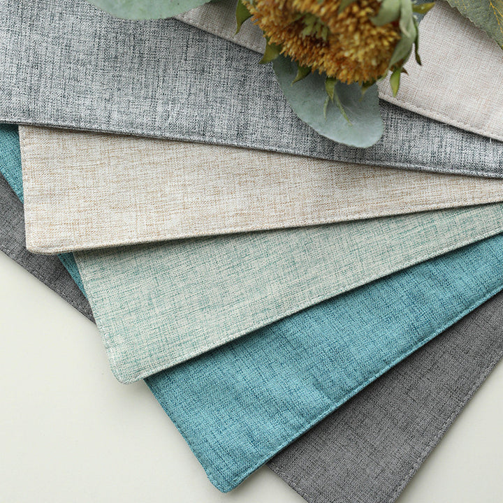 Heat-resistant table set made of linen-cotton blend with fine texture and non-slip backing