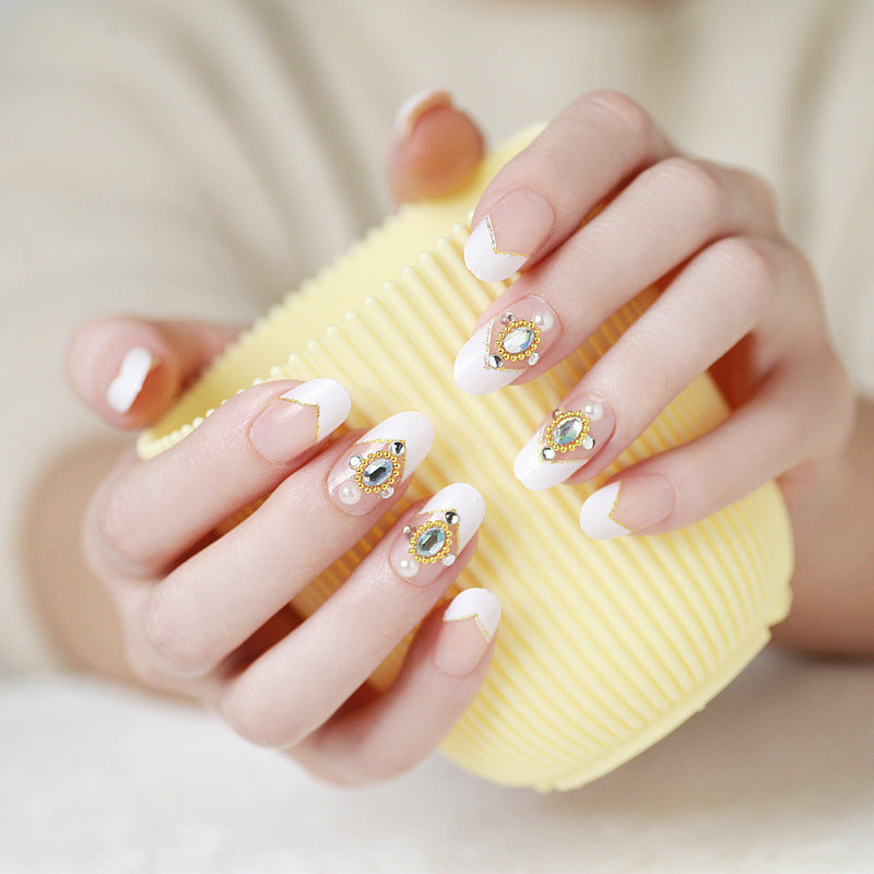 Artificial nails with delicate floral decorations Stornfield