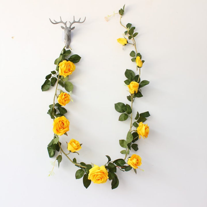 Lifelike Floral Garland