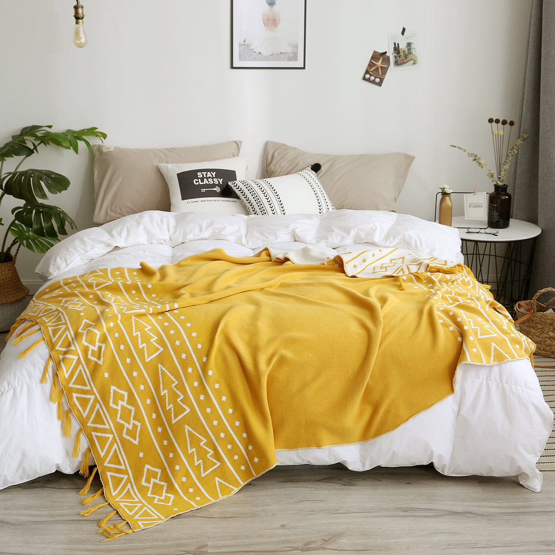 Women Cozy Knit Blanket with Modern Patterns Stornfield