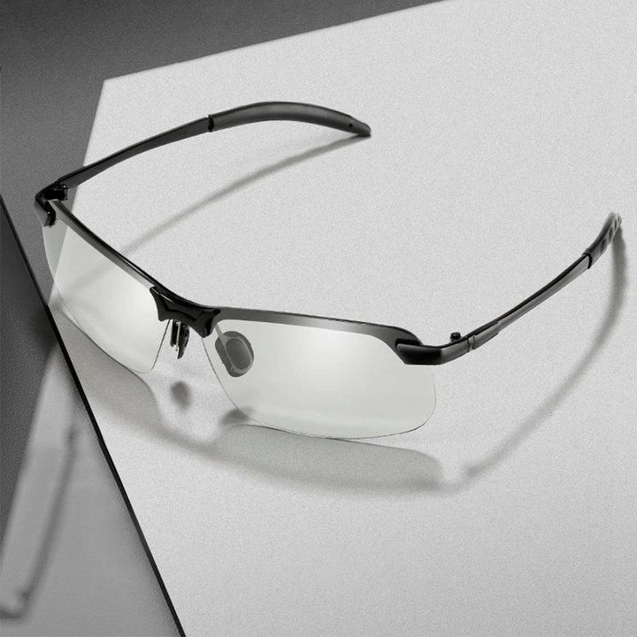 Stornfield | Photochromic glasses with anti-glare polarized lenses