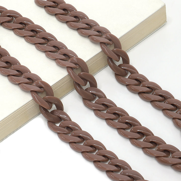 Colorful Oversized Acrylic Eyewear Chain Stornfield
