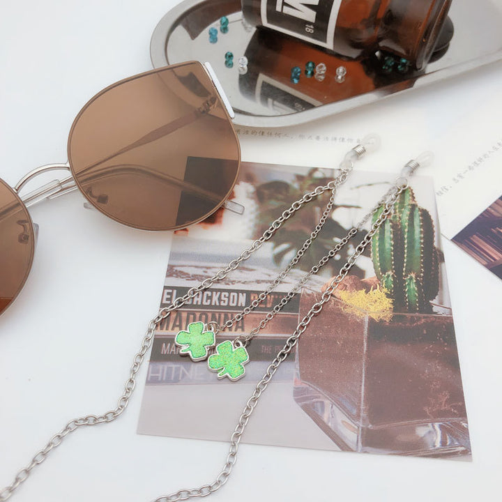 Clover Pendant Necklace Stornfield