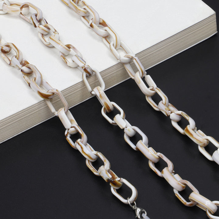 Chunky Acrylic Eyewear Chain Stornfield