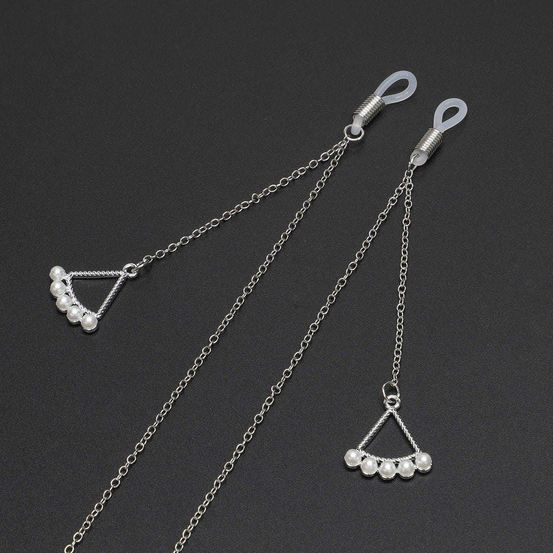Elegant Triangle-Shaped Eyewear Chain Stornfield
