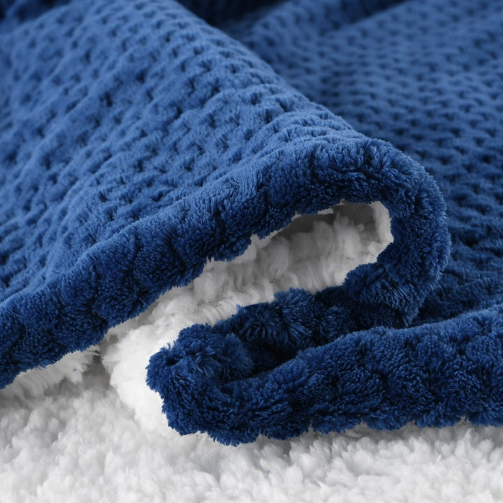 Ladies ultra-soft reversible blanket Stornfield