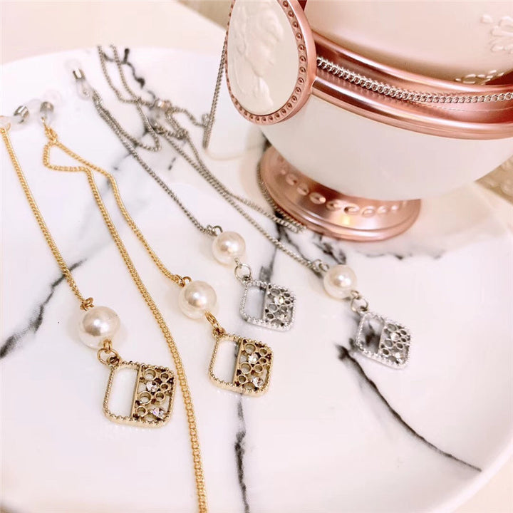 Decorative Pearl and Metal Accent Eyewear Chain Stornfield