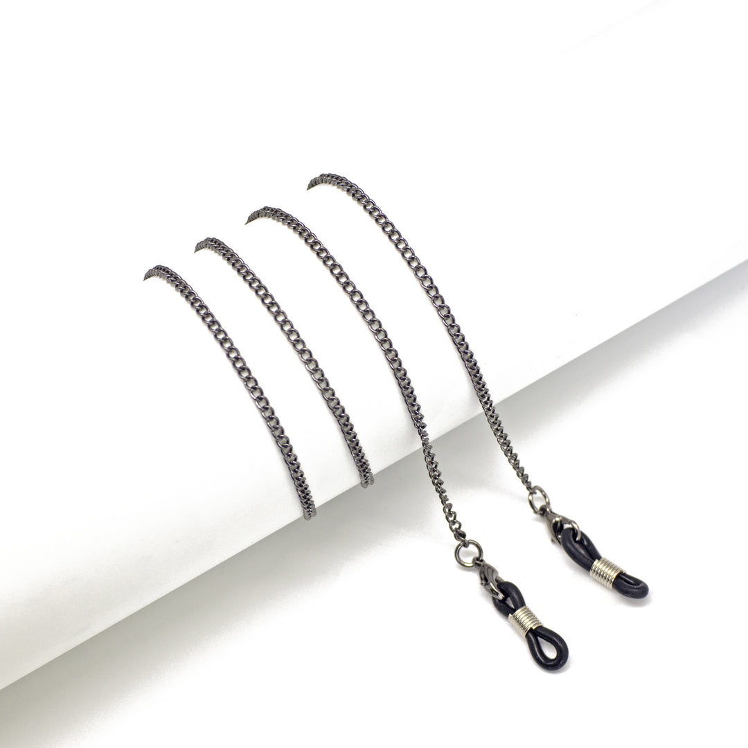 Adjustable Chain Eyewear Holder Stornfield