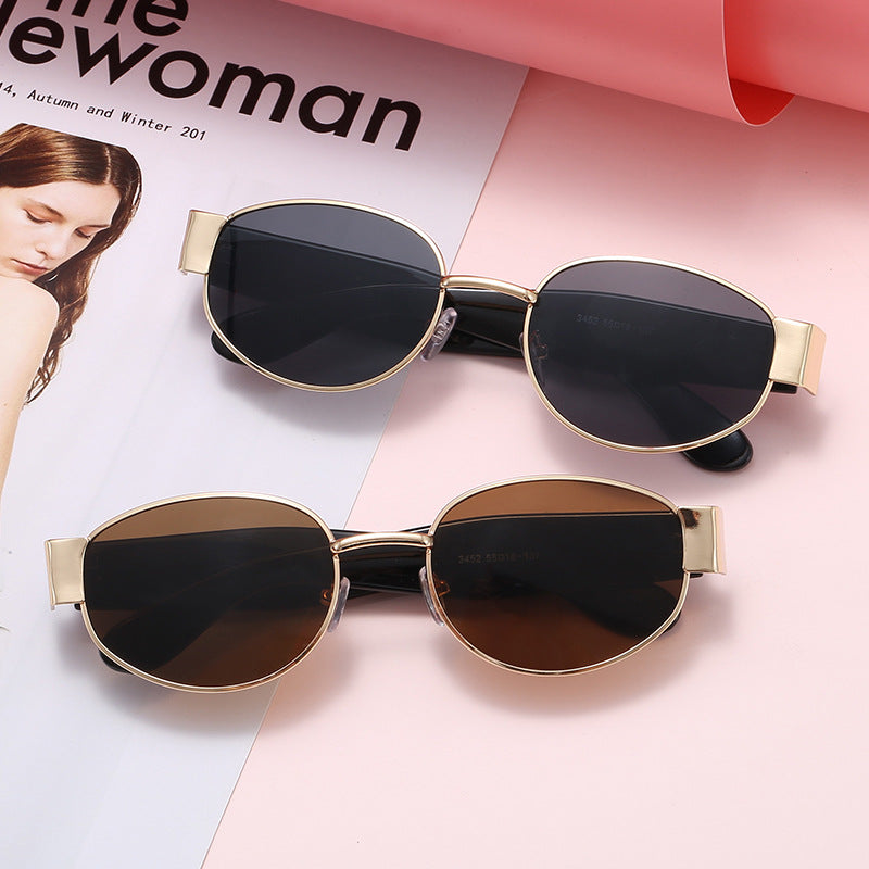 Elegant Cat-Eye Sunglasses Stornfield