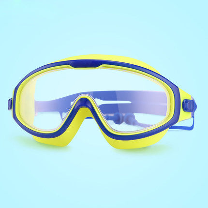 Swimming mask with ergonomic fit and clear view Stornfield
