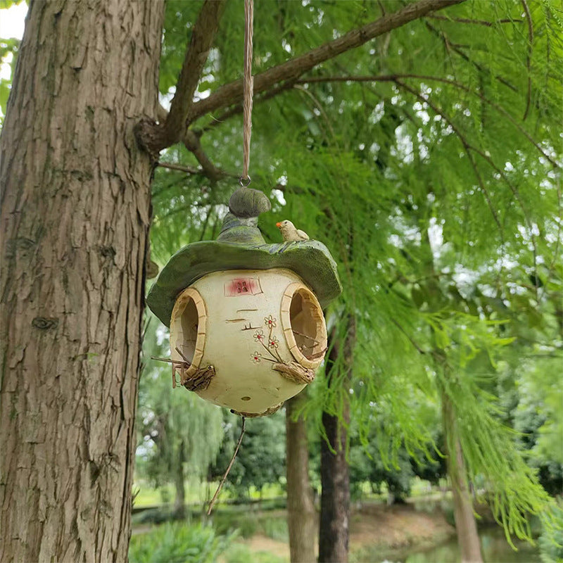 Birdhouse with wizard hat design made of resin