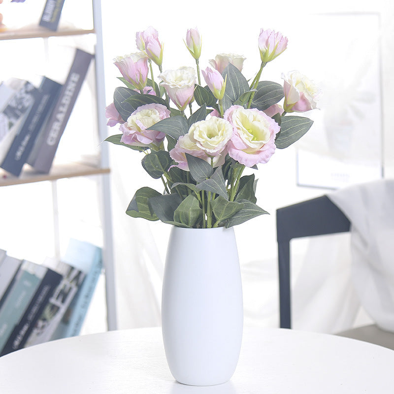 Decorative Floral Arrangement Stornfeild