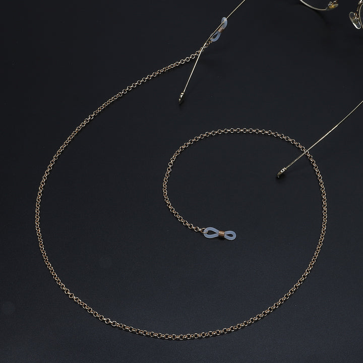 Elegant Link Chain Eyewear Holder Stornfield