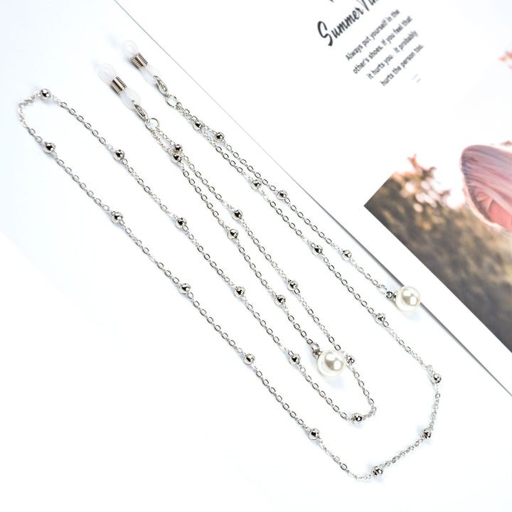 Chic Beaded Eyewear Holder Stornfield