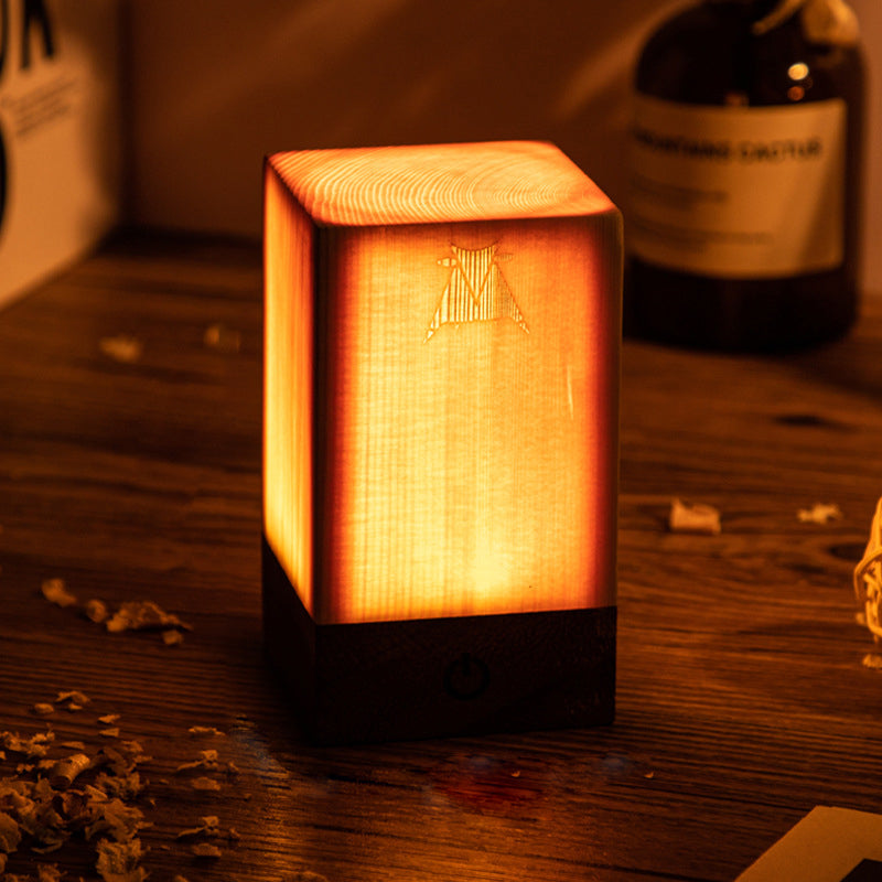 Cordless LED table lamp with rechargeable battery and touch control – Warm wood design for a cozy atmosphere | Stornfield