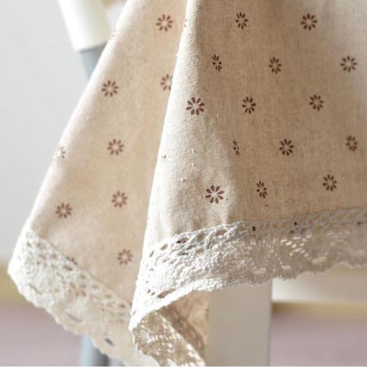 Stornfield | Daisy Print Cotton Linen Tablecloth
