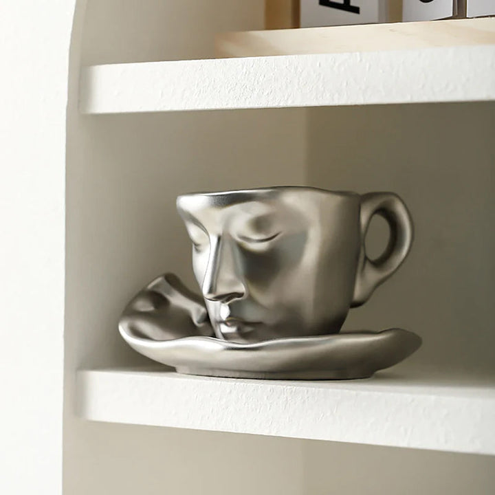 Stornfield | Kyssnades Face ceramic mug