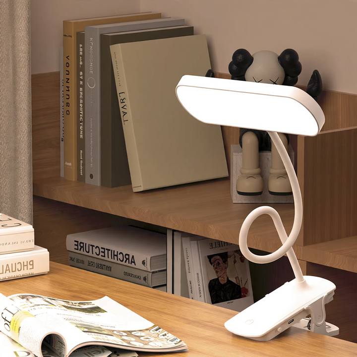 Eye-friendly LED clip lamp for studying and reading