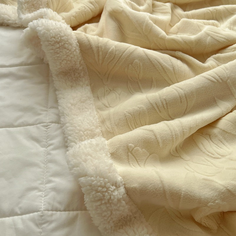 Double-sided cuddle blanket, milk fiber fleece and lamb fleece imitation