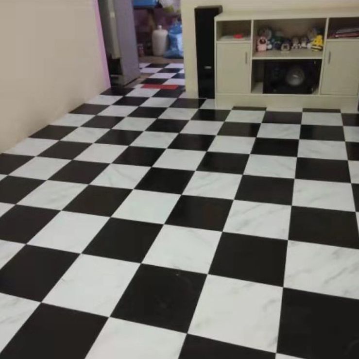 Stornfield | Self-adhesive Vinyl PVC Flooring with Matte Stone Effect