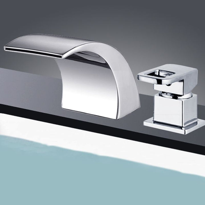 Stornfield | Modern Brass Roman Bathtub Faucet Waterfall Spout Bathtub Faucet