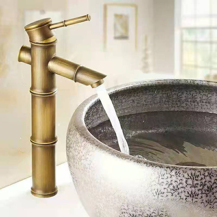 Stornfield | Round Single-Handle Country-Style Lavatory Faucet