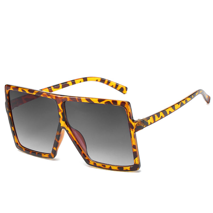 Oversized Geometric Shield Sunglasses Stornfield 1787812195